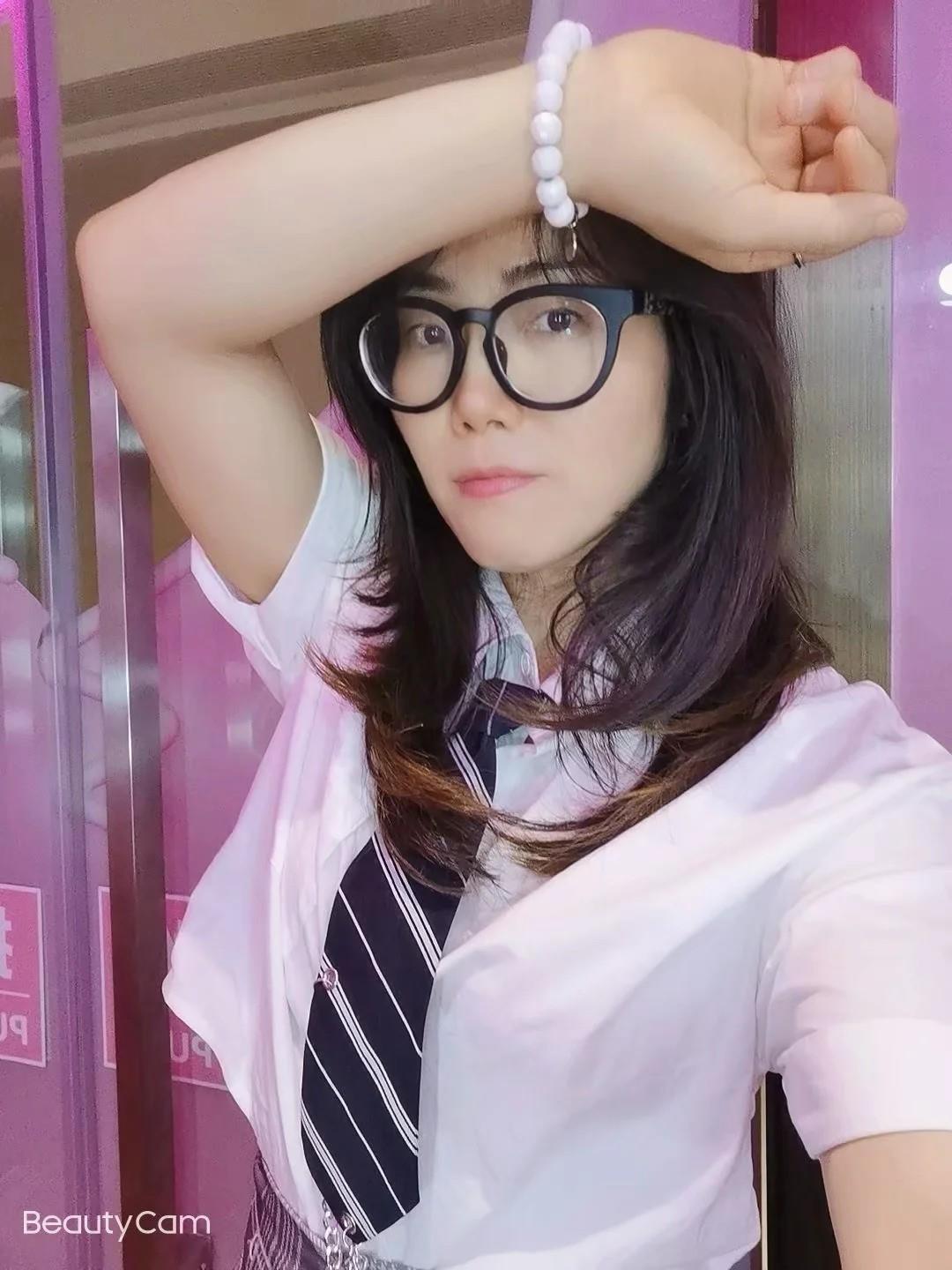 服务不错的白云少妇 第4张