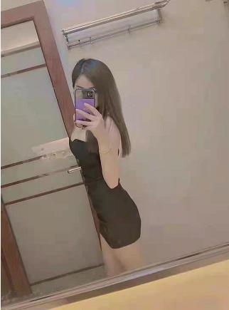 爆艹性感小骚货女朋友的感觉 第2张
