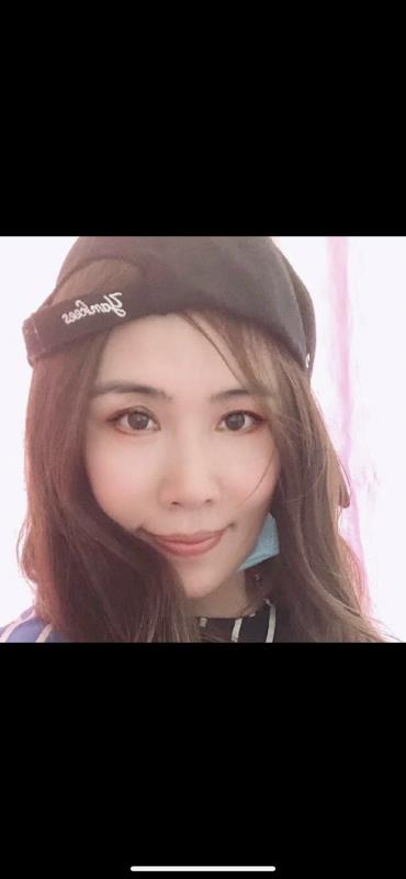 大胸风骚熟女 第1张