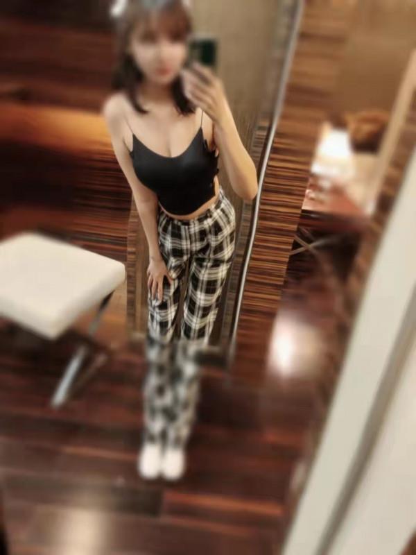 广州长腿美女 第1张