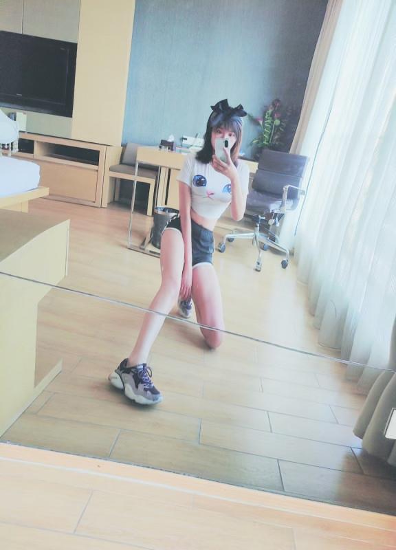 广州长腿美女 第3张