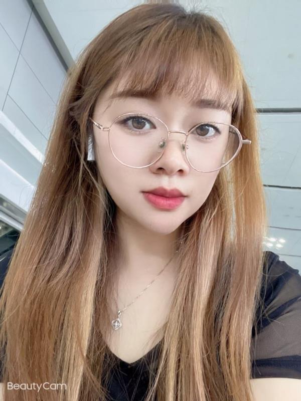 温江小姐姐小琴 第2张