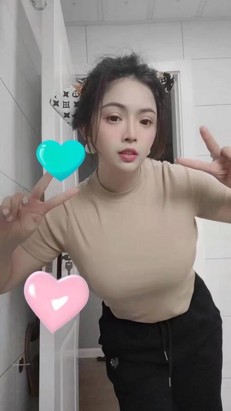 人妻服务系 第2张