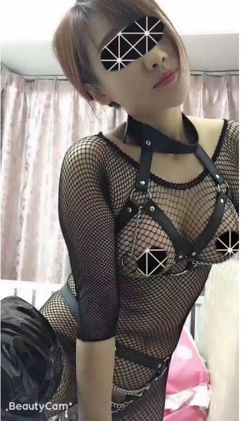 白云梅花园小姐 第1张