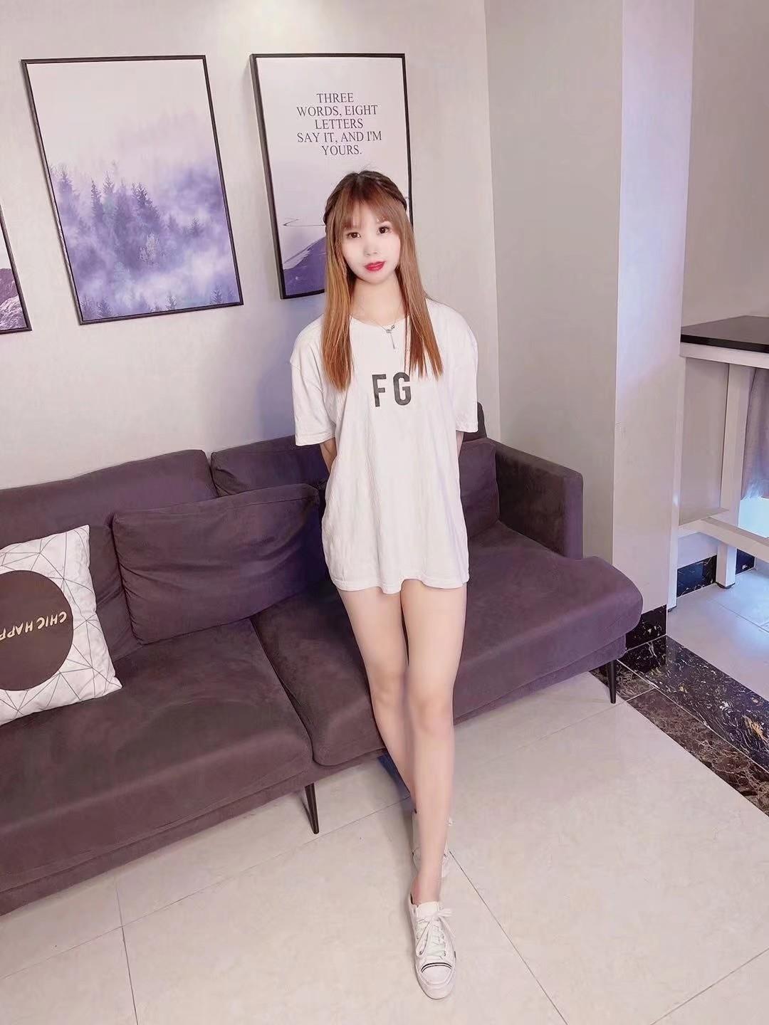 黄村00后嫩妹 第2张