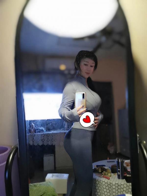 广州的大波妹 第1张