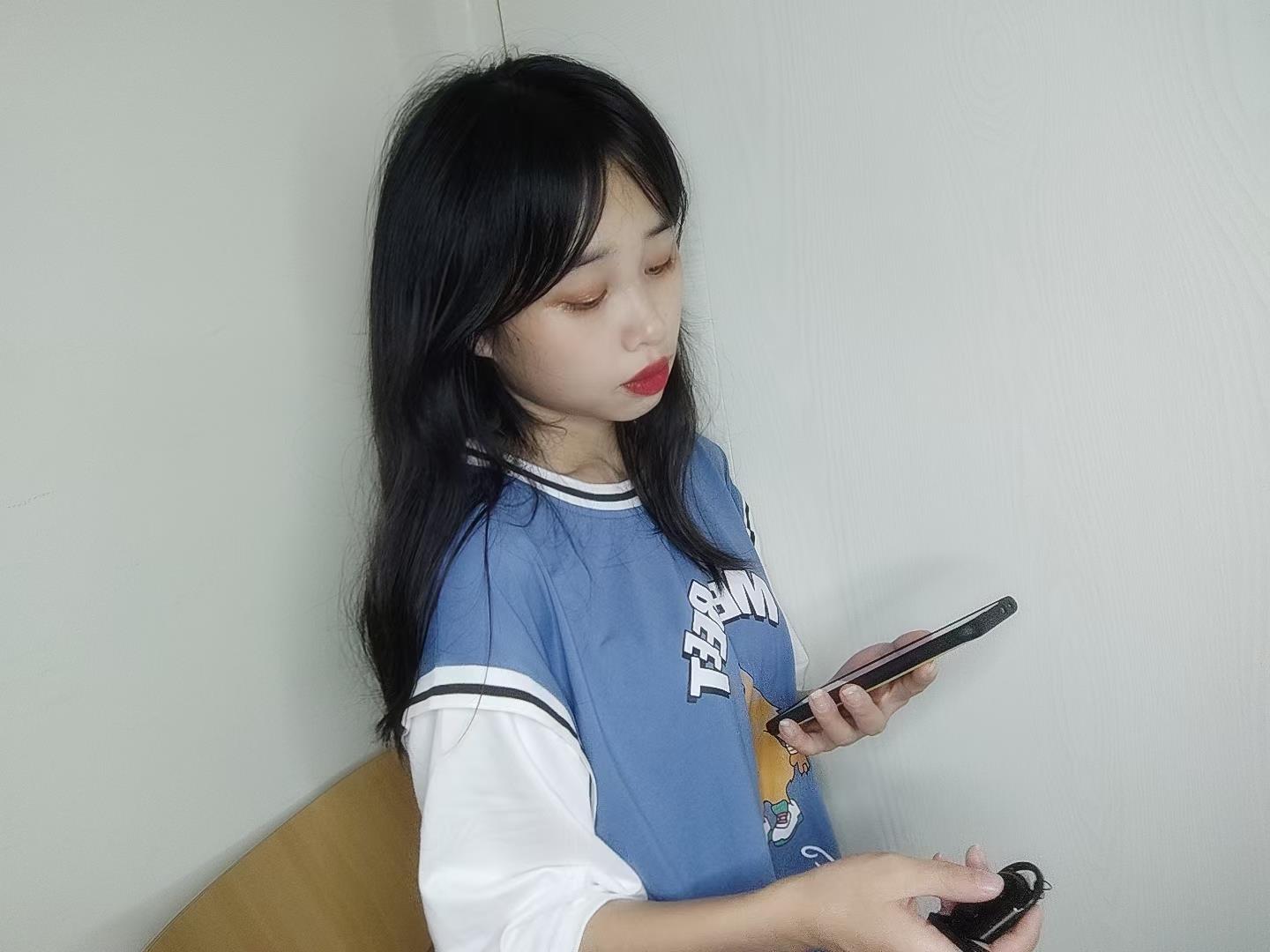 小静 第1张