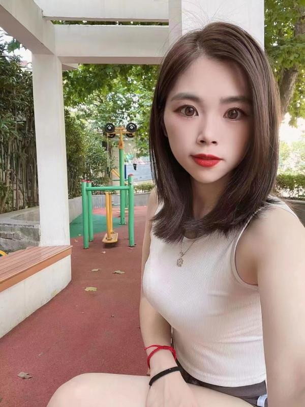 徐汇妃妃子 第1张