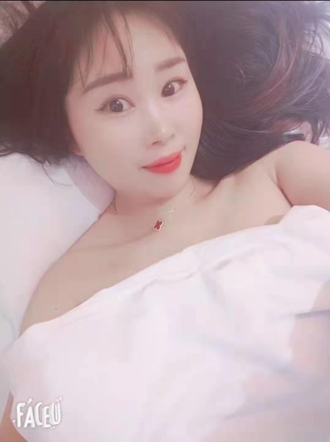 六约少妇 第1张