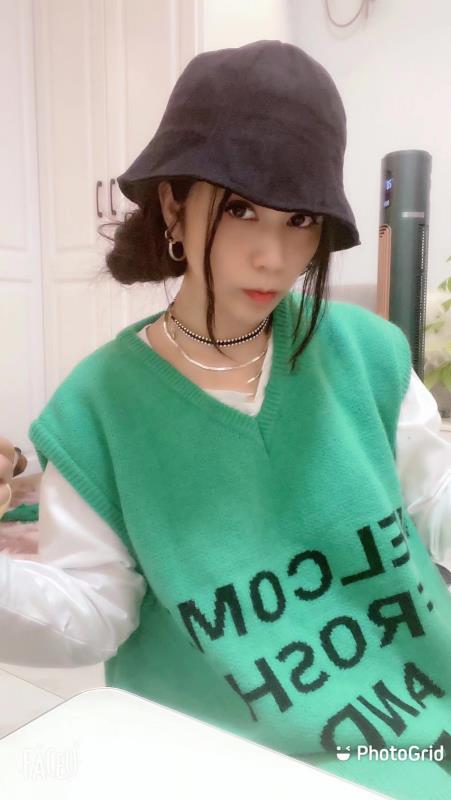 昆山万达妹子 第2张
