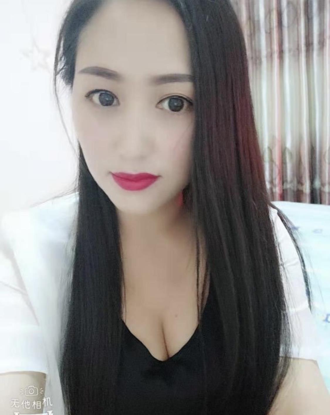 成都西门百丽姐 第1张