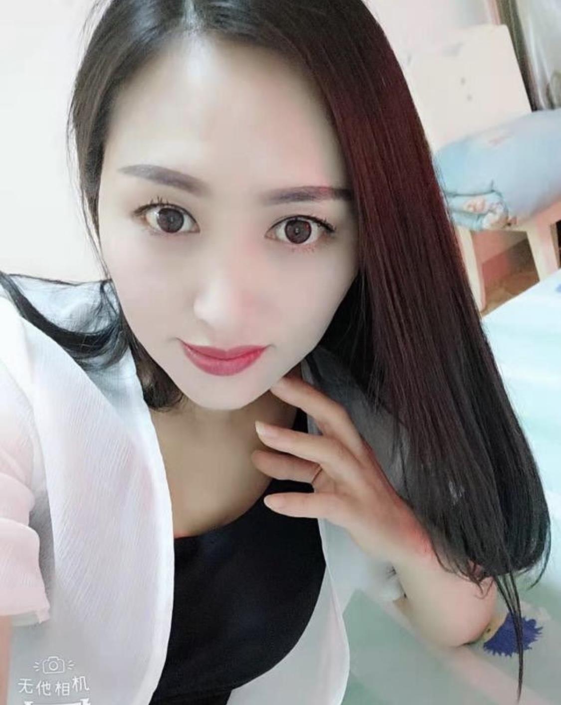 成都西门百丽姐 第2张