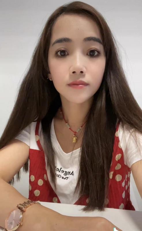 漂亮欣儿妹子 第2张