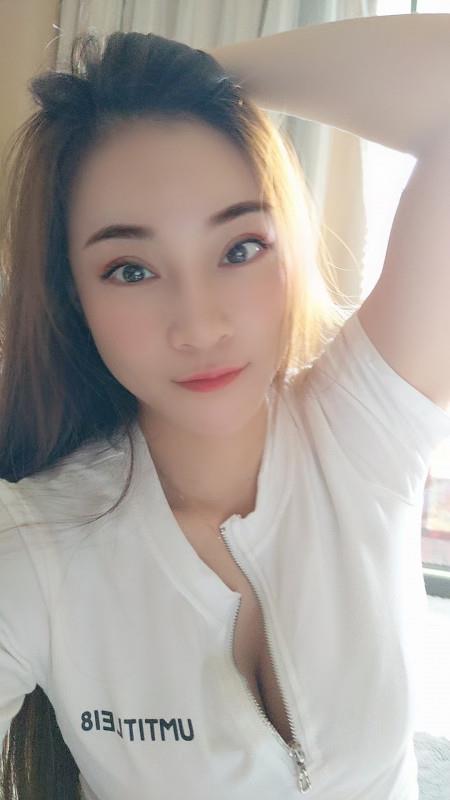 二刷前凸后翘下城如梦 第3张