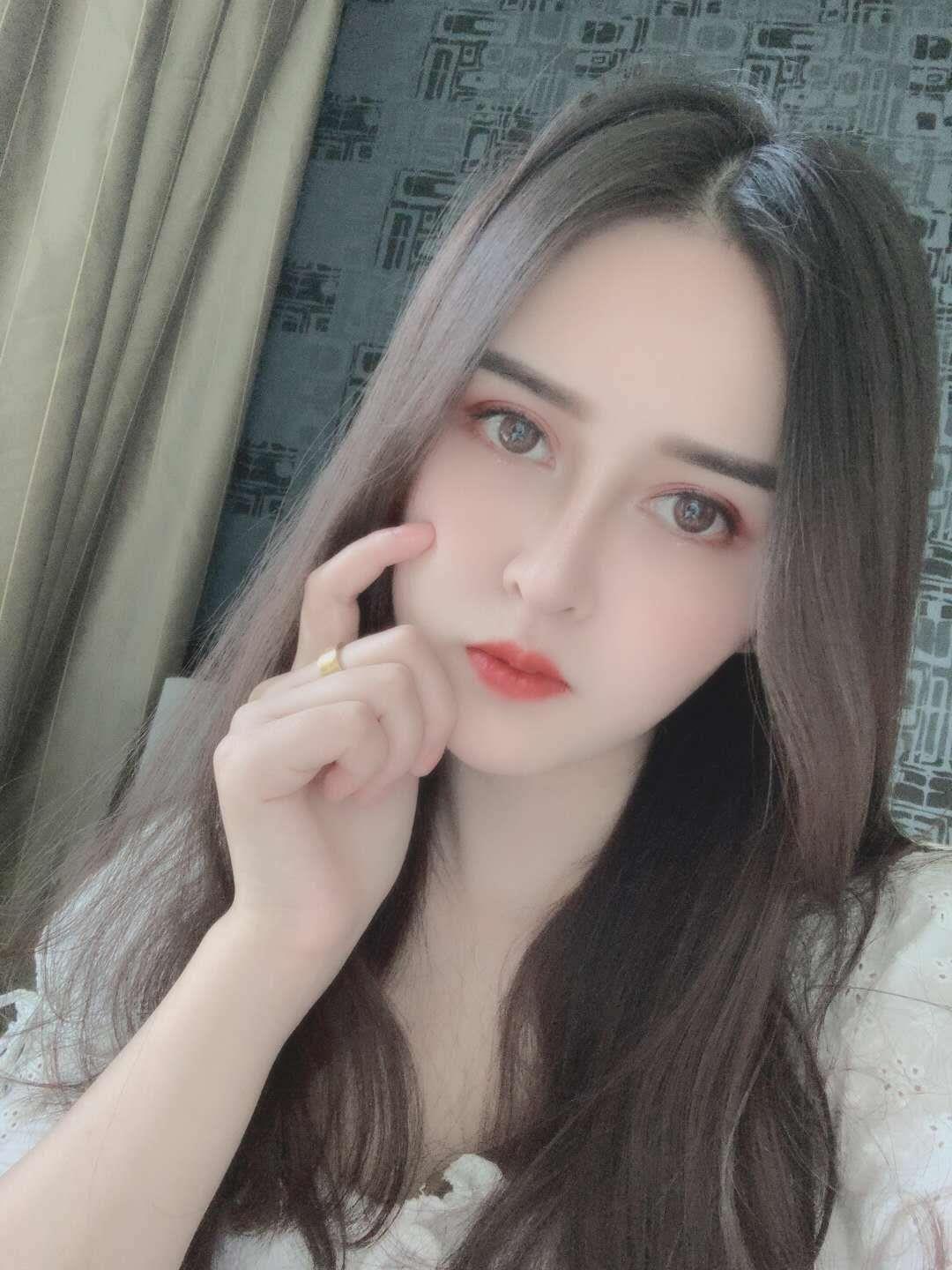 紧致小妹，颜值高，身材棒 第3张