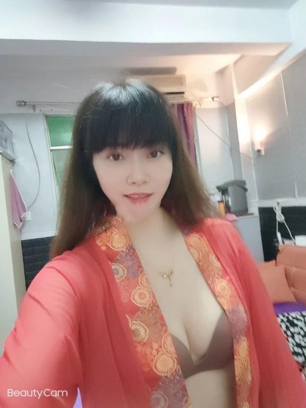 罗湖熟妇口活爽飞 第1张