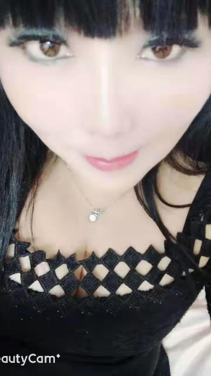 南海包时少妇 第2张