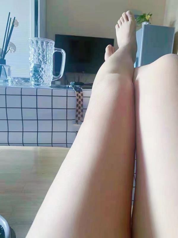 轻熟女草莓 第2张