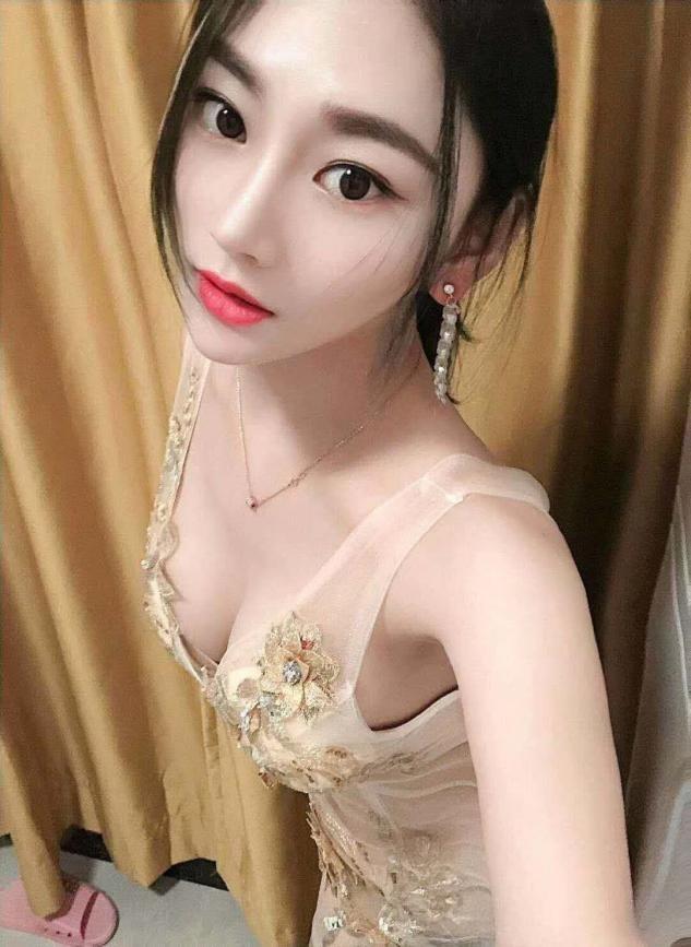 越秀服务很棒的妹子 第1张