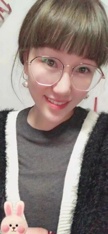 黑丝杨雪 第1张