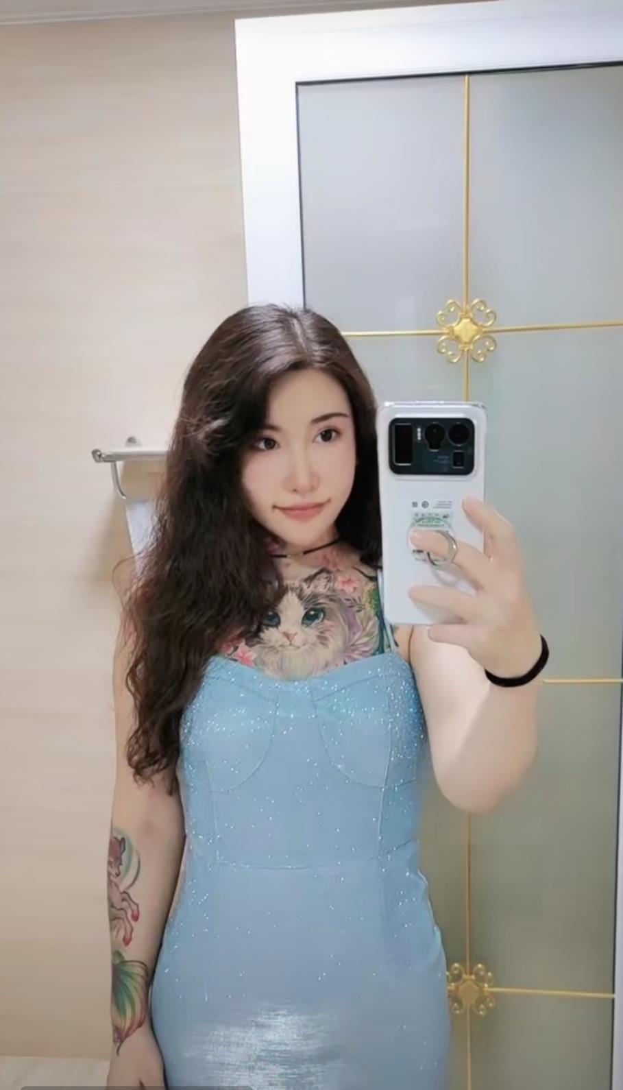 不可错过的极品经典纹身美女 第4张
