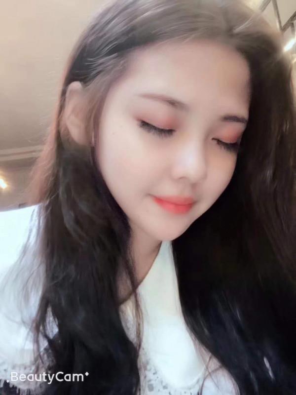 身材高挑小妹妹 第1张