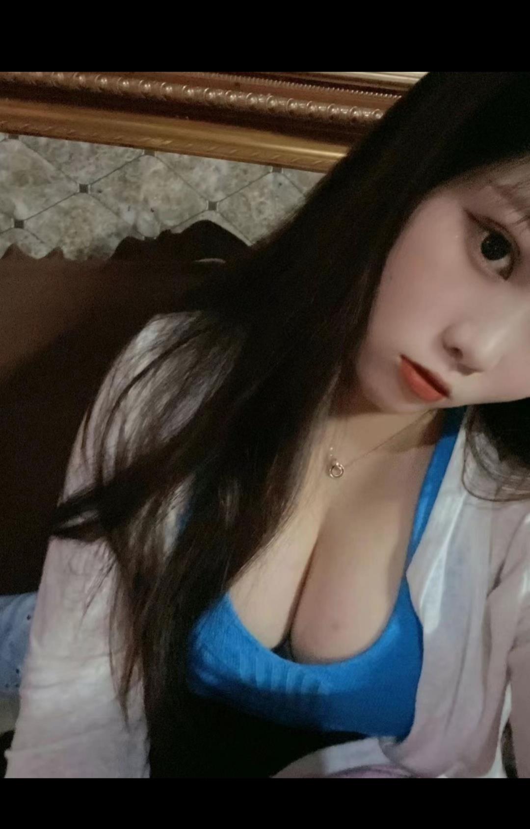 龙岗大波妹 第1张