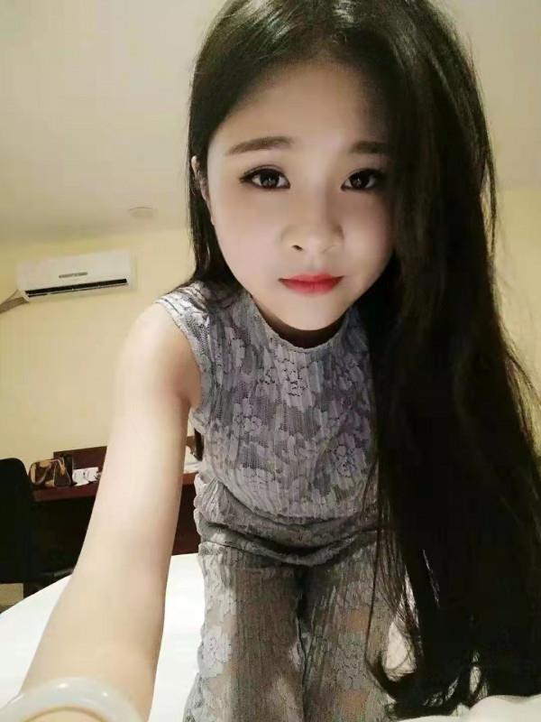 龙华御姐婷姐姐 第1张