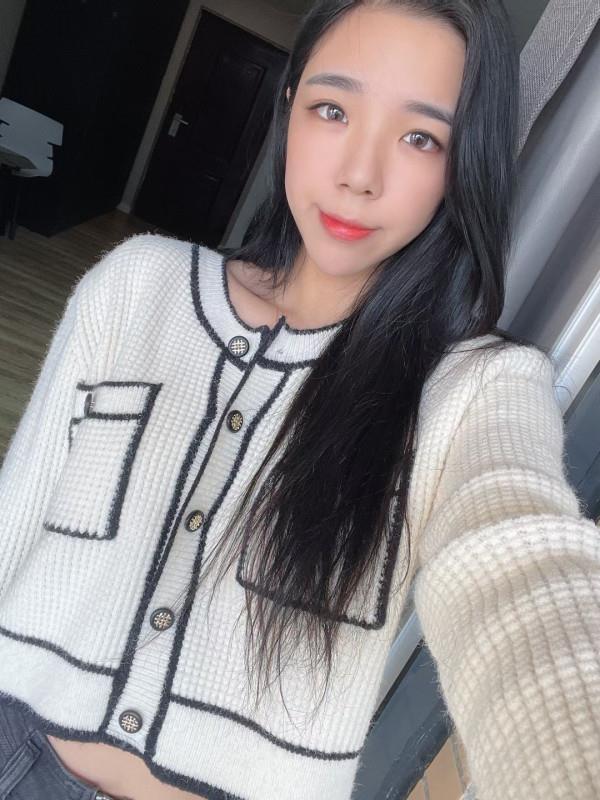 性感年轻妹子 第1张