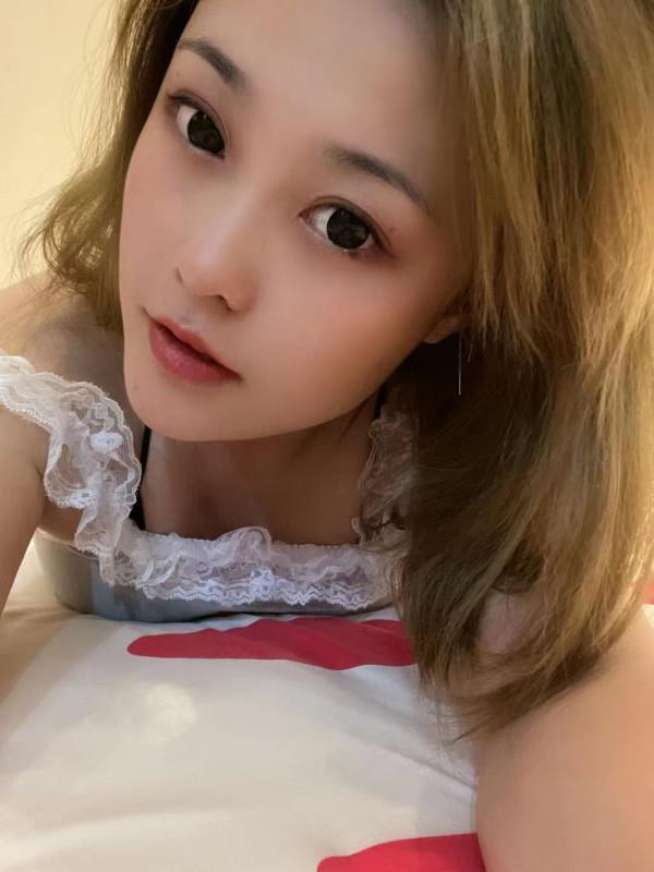 难得一遇深喉少妇 第2张