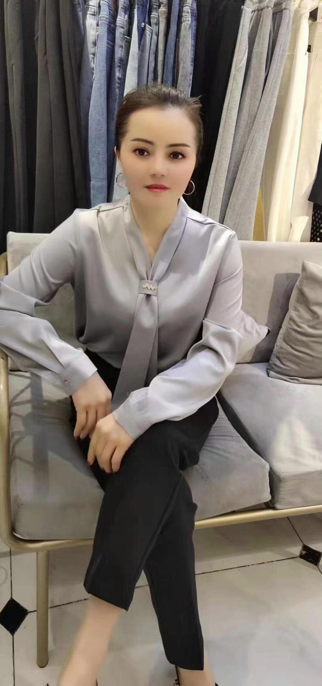 骚货小米阿姨 第3张