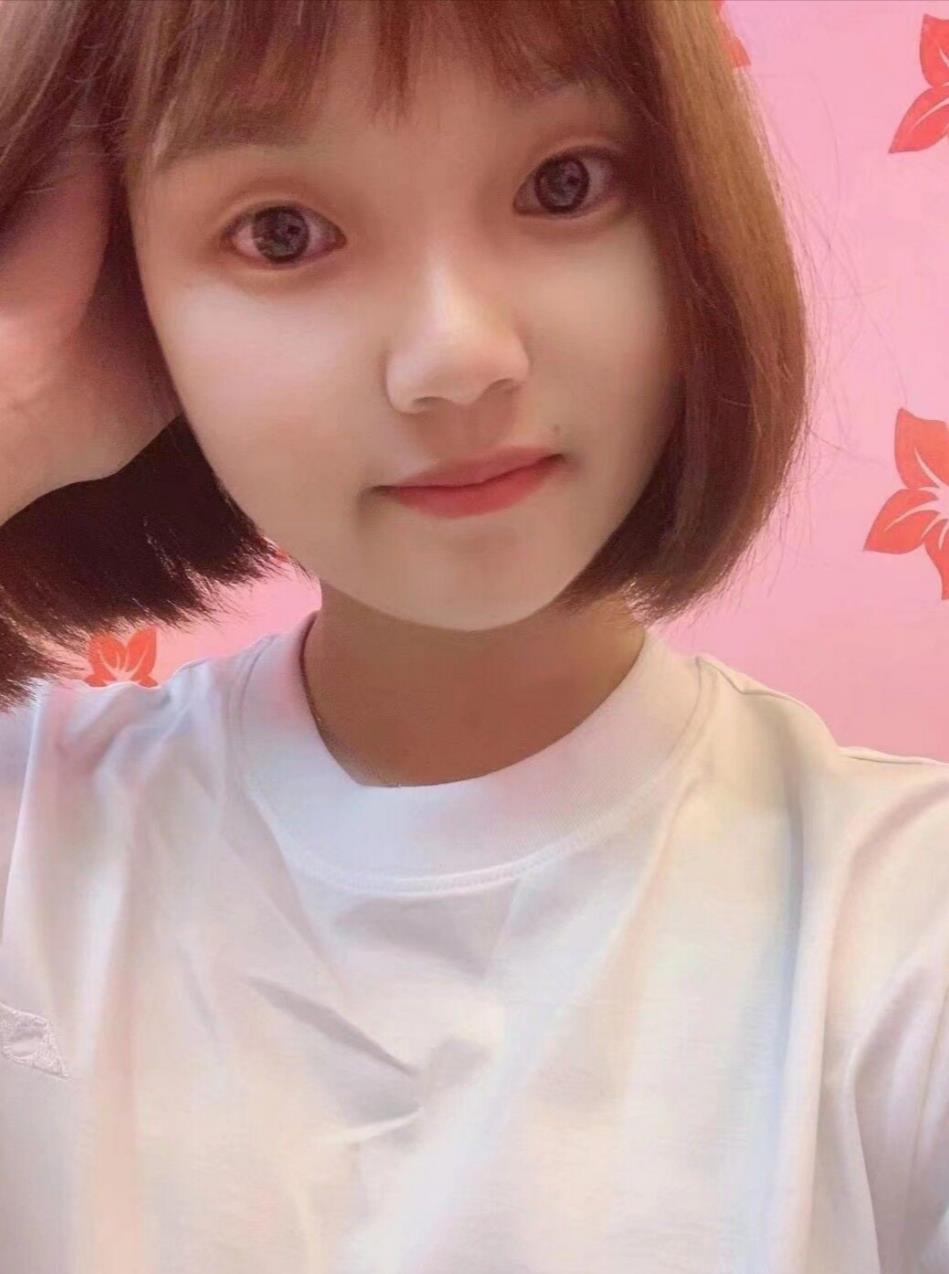 跟风乖乖女,很惹人疼爱 第2张