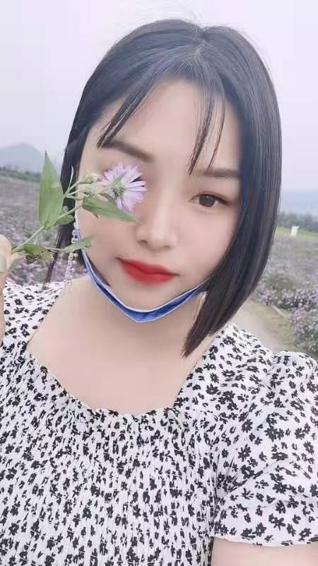 微胖的小护士 第3张