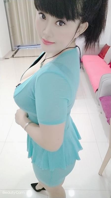 广州大胸东北骚妇 第2张