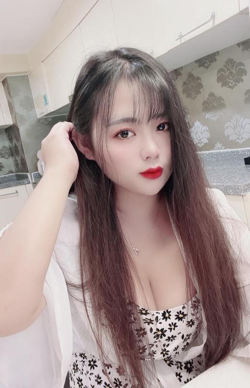 越秀琳琳 第1张
