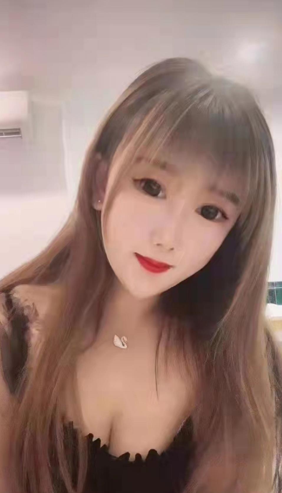天河岗顶晓妍 第1张