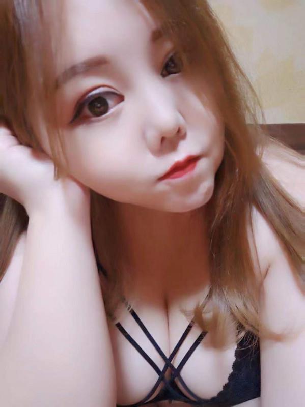皇姑小胖妞 第2张