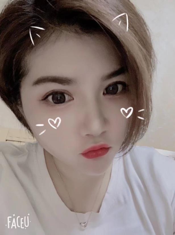 江宁服务系美女 第1张