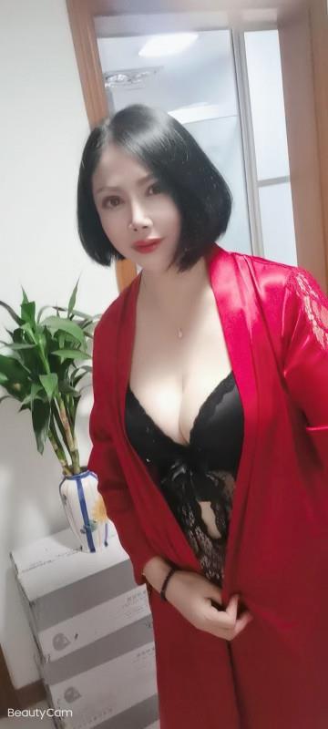 闵行熟女姐姐 第1张