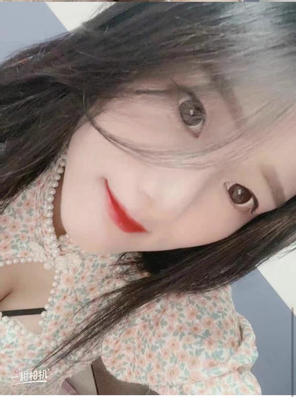 龙华瑶瑶性感小女友 第1张