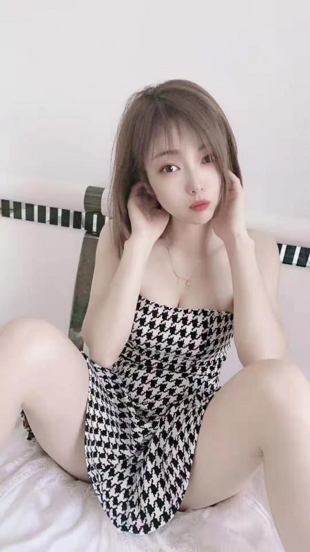 颜值控首选依依 第2张