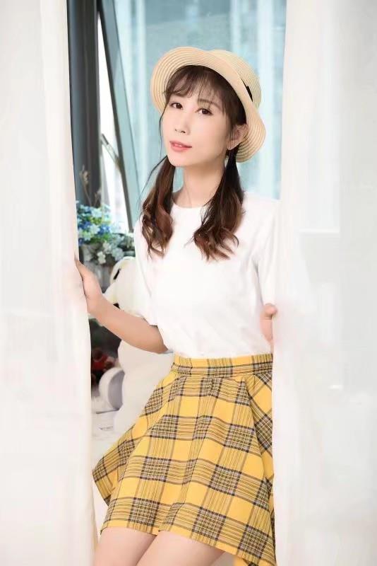 初探身材好的骚妞李平 第3张