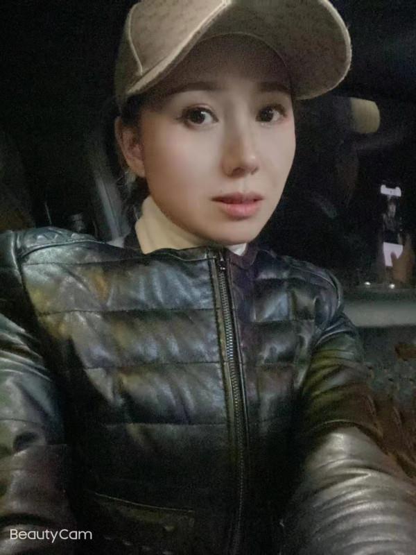 御姐小葵 第2张