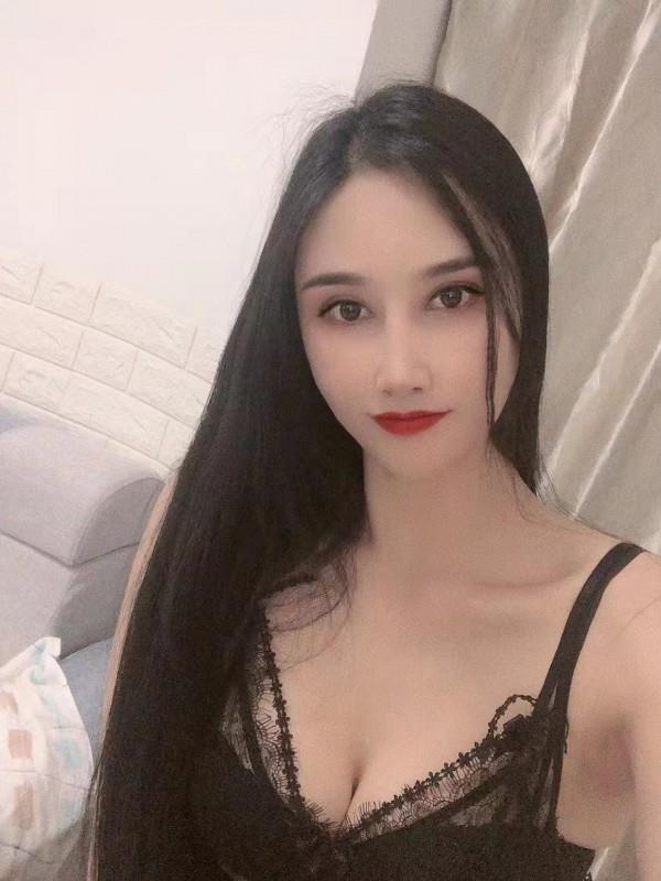 罗湖长腿可馨 第1张
