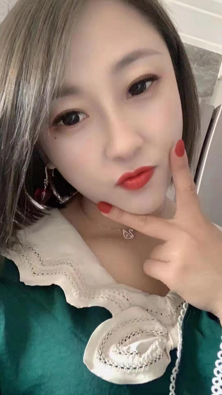 后现代城的吉林老妹 第1张