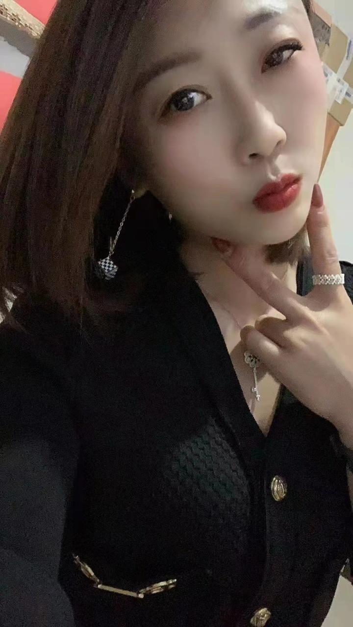 后现代城的吉林老妹 第2张