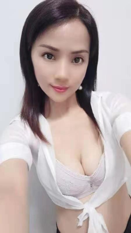 龙岗白嫩大奶 第3张