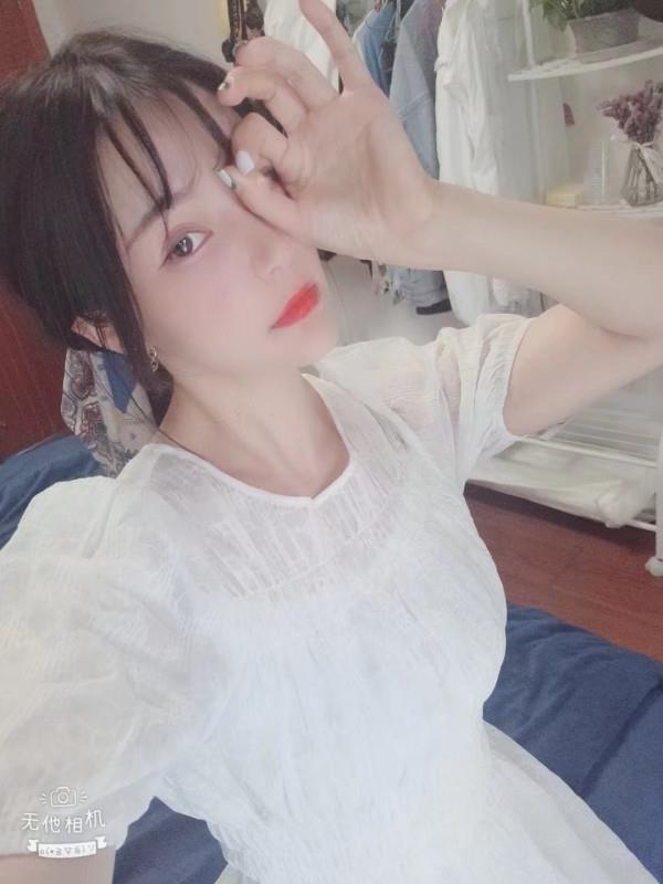 拱墅区小姐姐 第1张