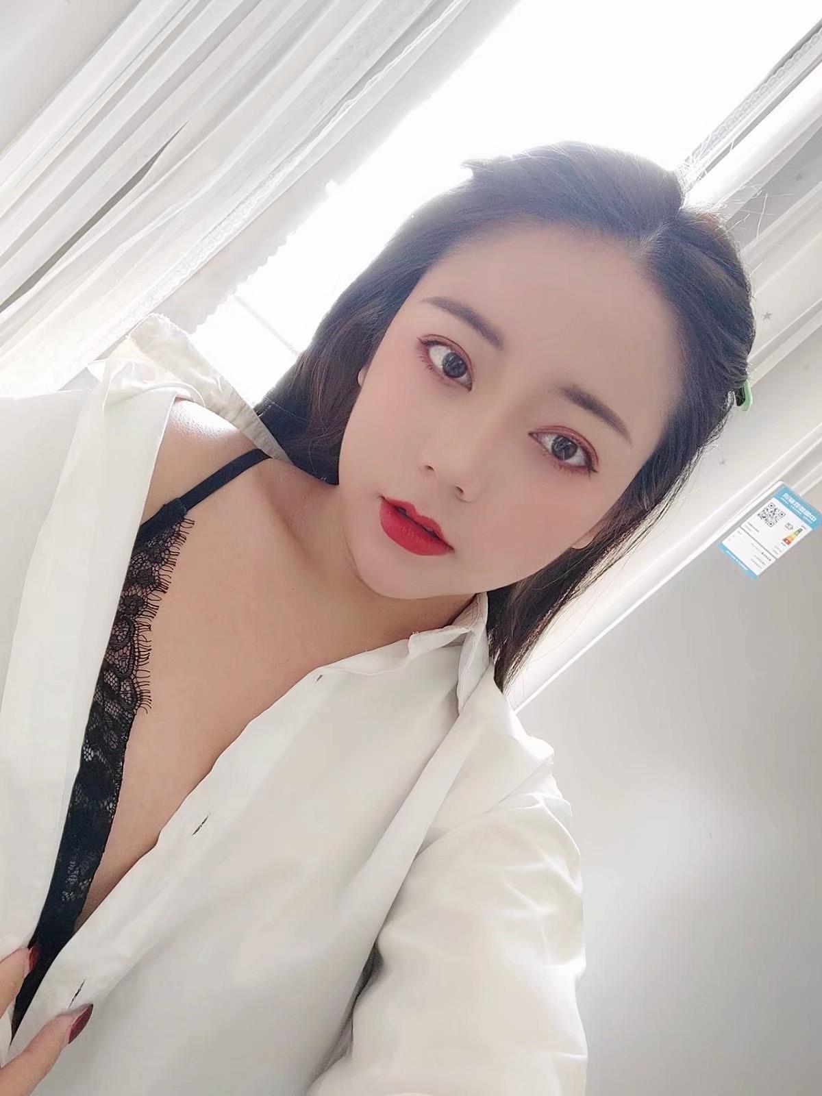 天河小靓靓 第2张