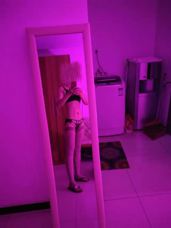 性感诱惑小少妇 第1张